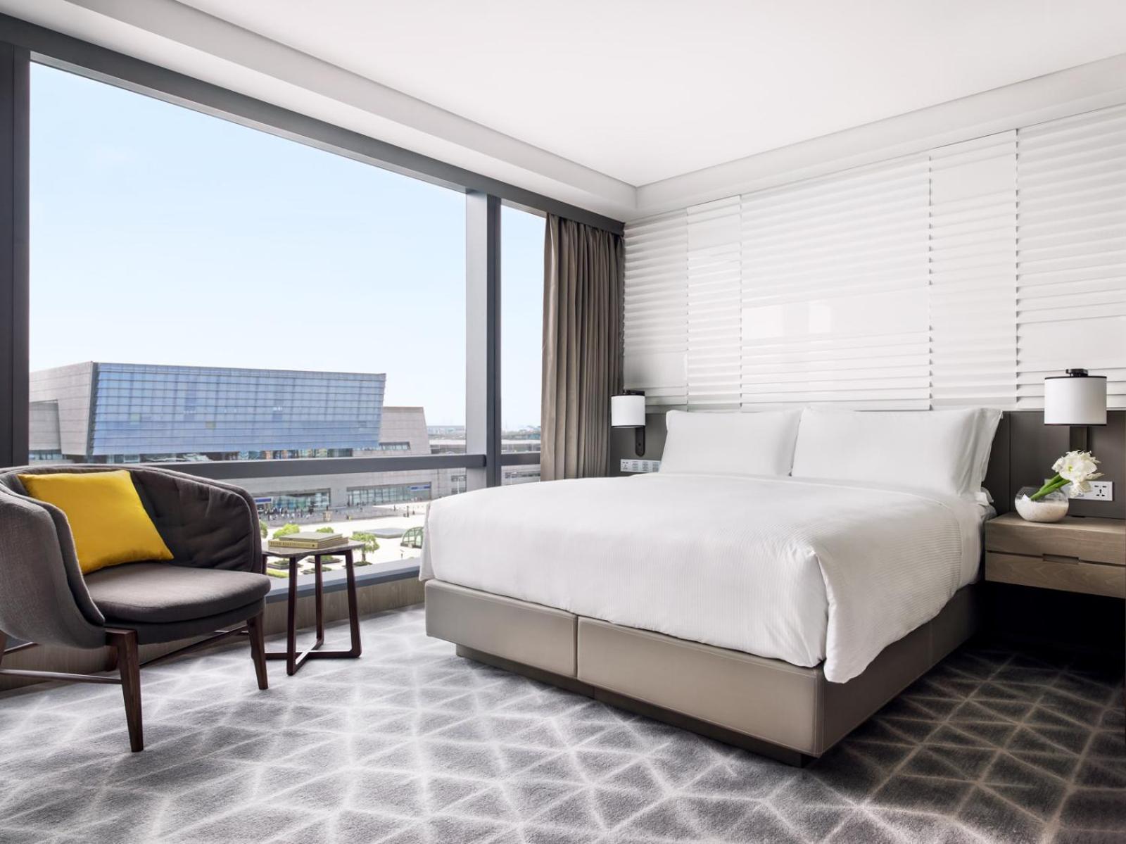 Hotel Cordis Hongqiao 5*